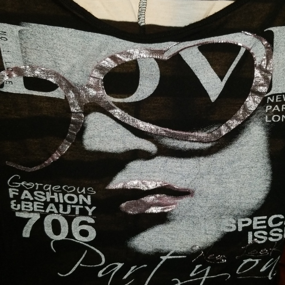 Shirt - Picture 4 of 4
